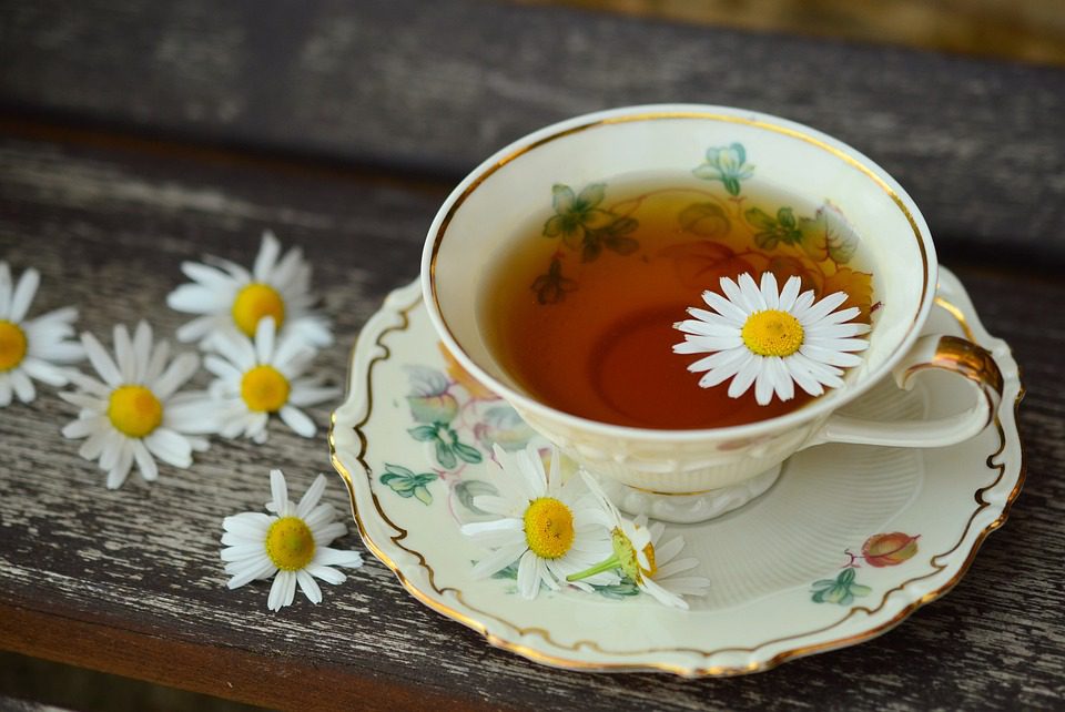 Má heřmánekový čaj účinnost proti nadýmání?