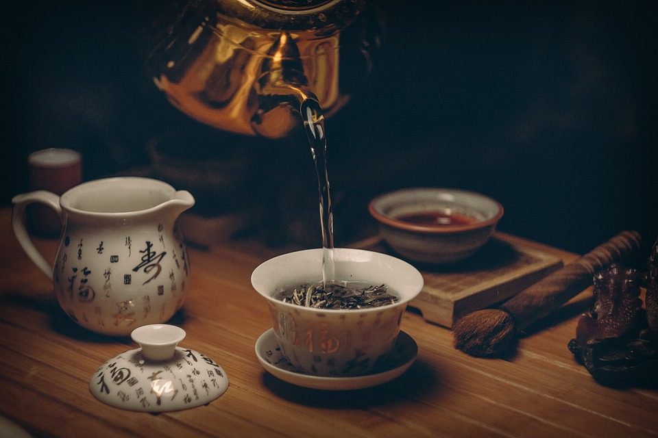 Zelený čaj je plný kofeinu – nečekané fakty o oblíbeném nápoji!
