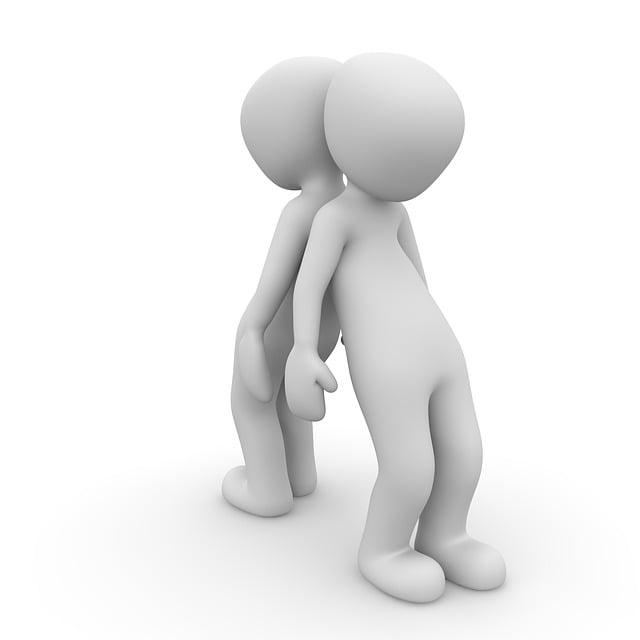 Jak komunikovat se svým partnerem ohledně problémů s erekcí při líbání